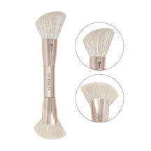 DUAL-ENDED CONTOUR BRUSH (BROCHA DE DOBLE PUNTA PARA CONTORNO)